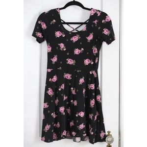 Forever 21 skater tee floral dress (M)